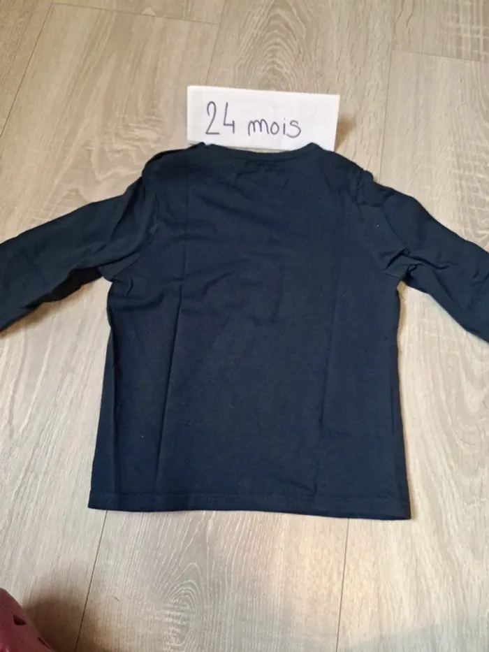 T-shirt manche longue 24 mois - photo numéro 2