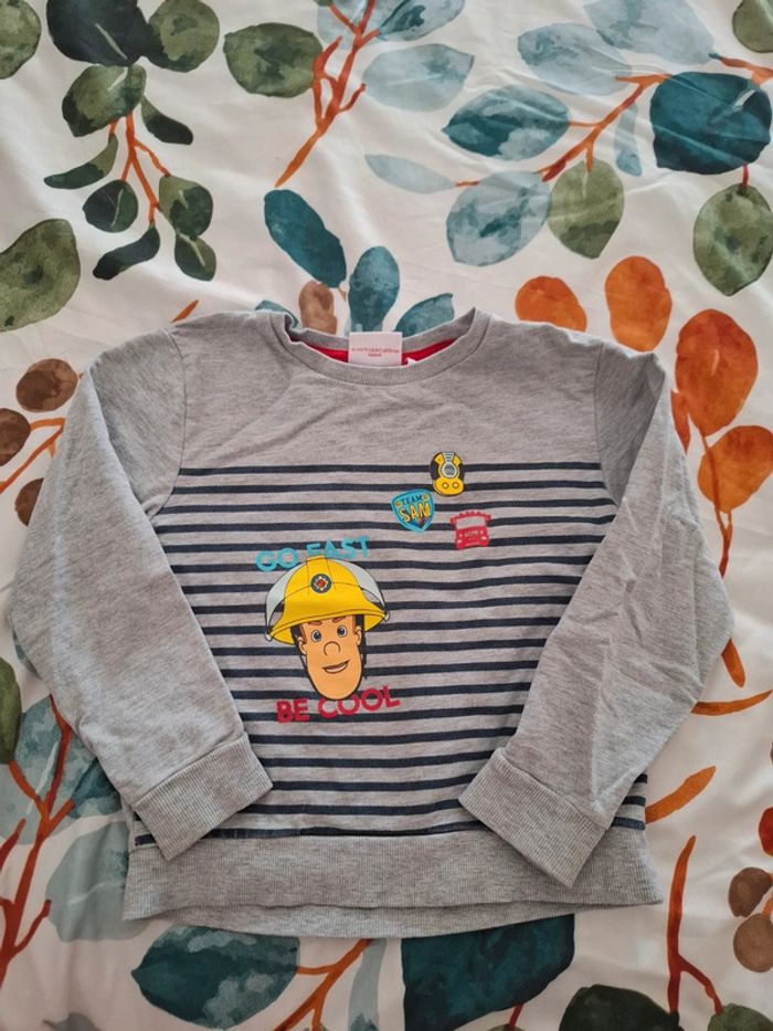 Pull Sam le pompier 🥨