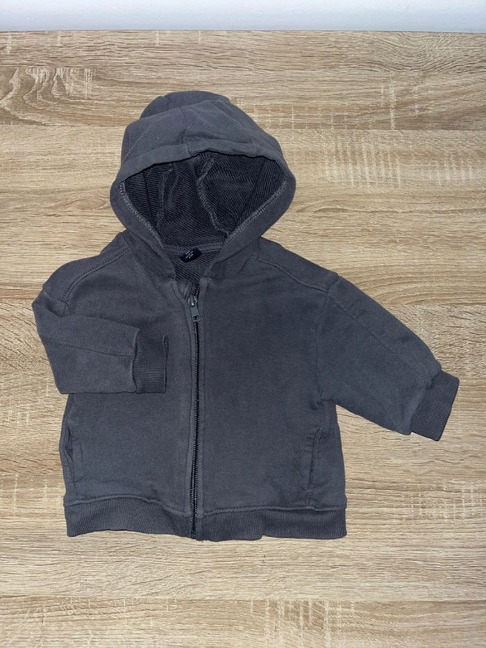 Ensemble jogging bébé 👶🏻 - photo numéro 2
