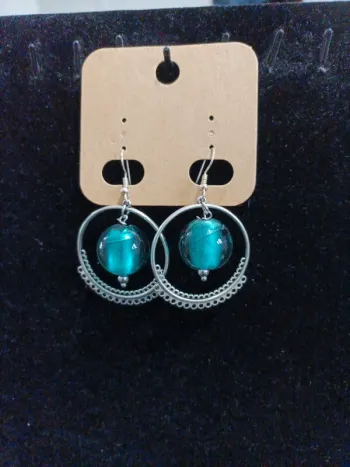 Paire de boucles d'oreilles perles