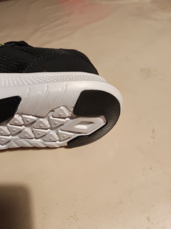 Baskets enfant - photo numéro 9