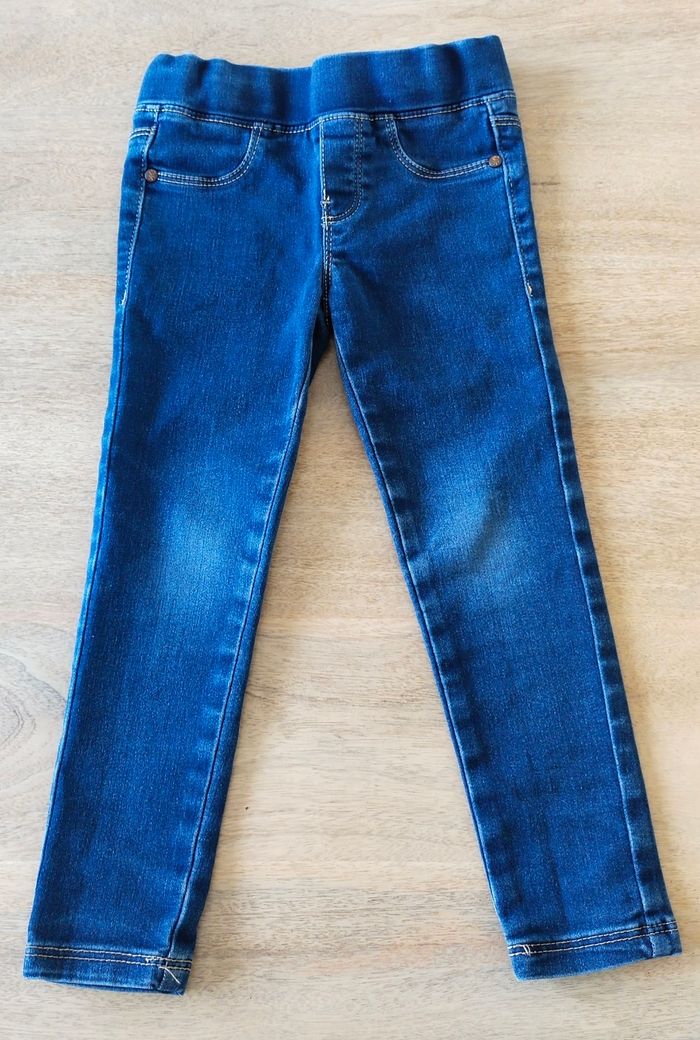 Tregging Okaïdi 3 ans