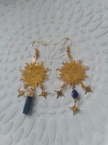 Boucles d'oreilles soleils bohèmes pierres naturelles