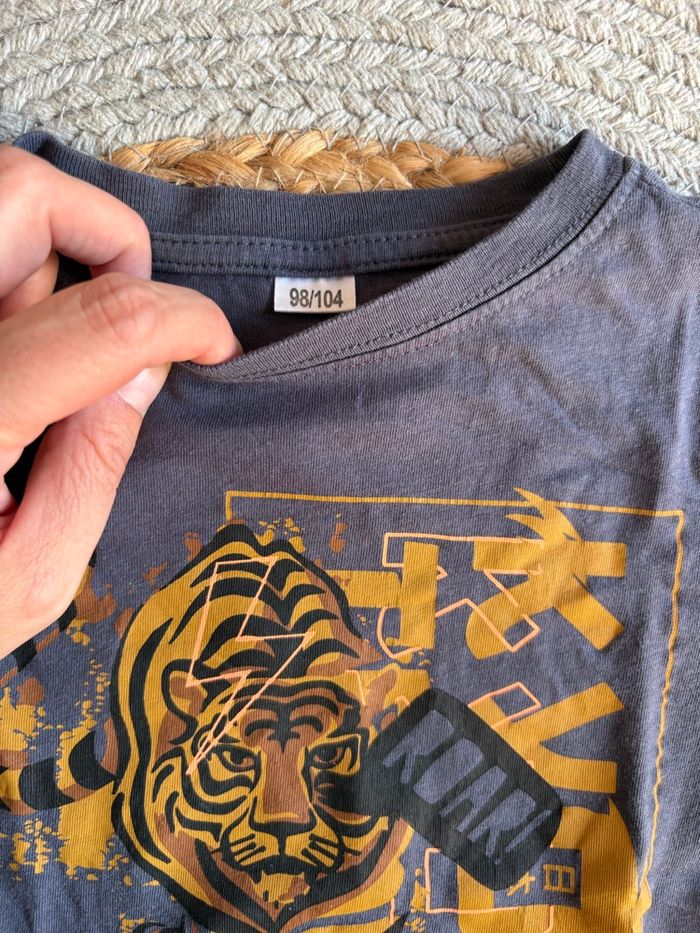 Teeshirt - photo numéro 2