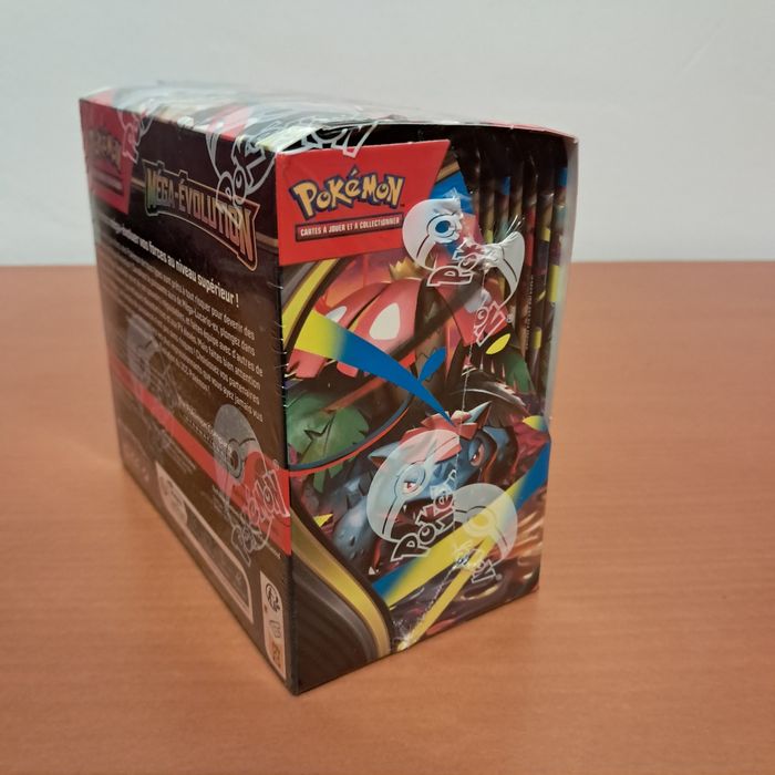 Display Méga Evolution 1 scellé propre - photo numéro 7