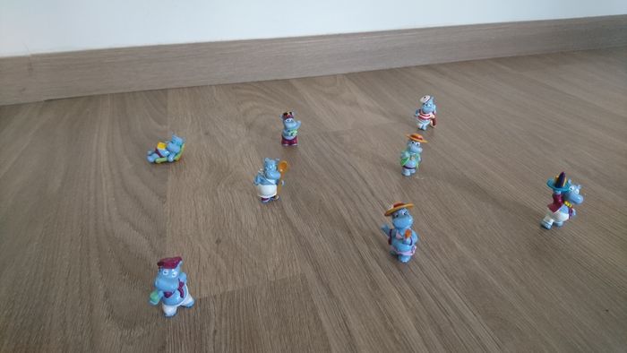Figurines kinder hippopotames "La bande des hippos en vacances" (1992) - photo numéro 2