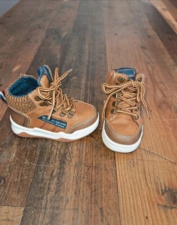 Basket Chaussures montantes bébé garçon pointure 21