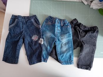 Lot 3 jeans - 6 mois