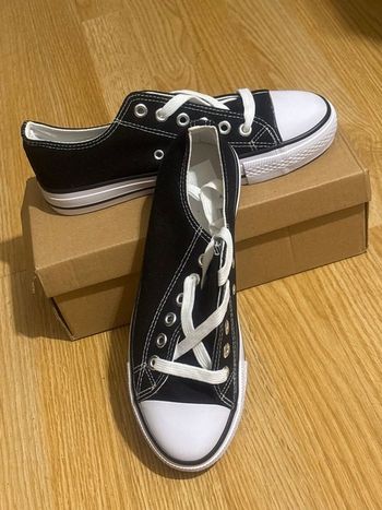 Chaussures noir femme neuf avec boîte - taille 39