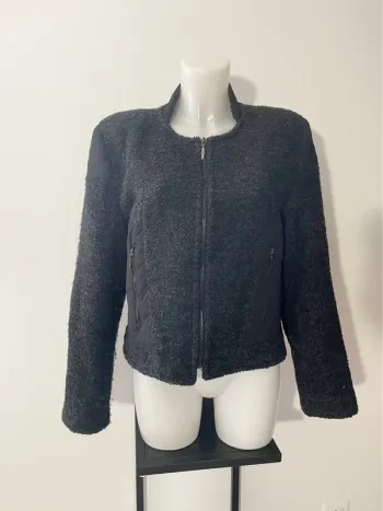 Veste 2026