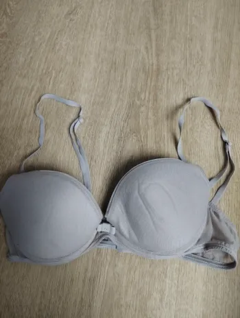 Soutien gorge couleur chair Etam 85B