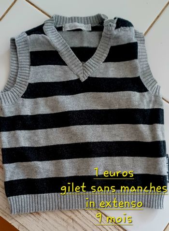 Pull sans manche 9 mois