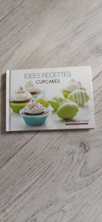 Livre recette cup cakes neuf
