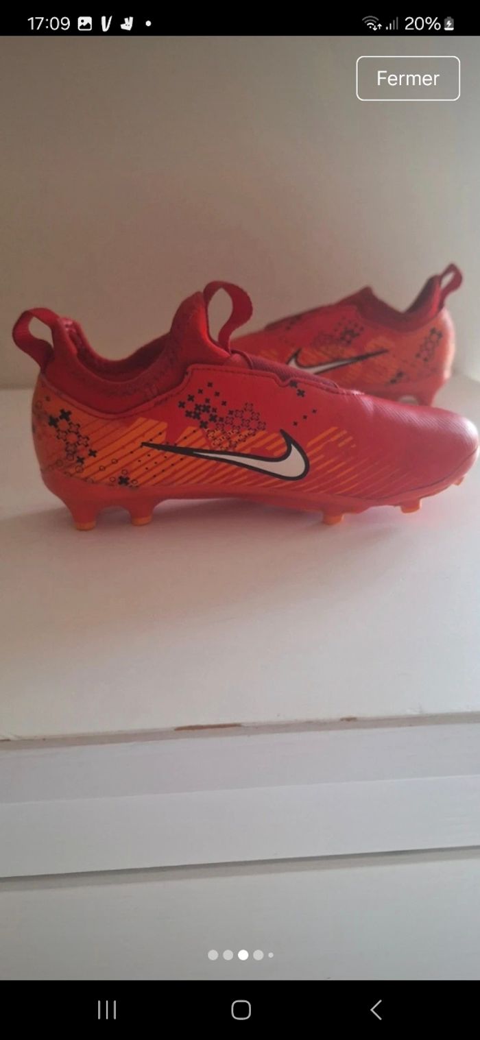 Chaussures de football - photo numéro 3