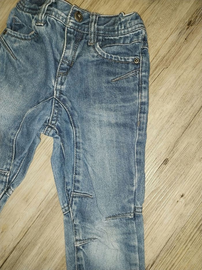 Jean et pull - photo numéro 3