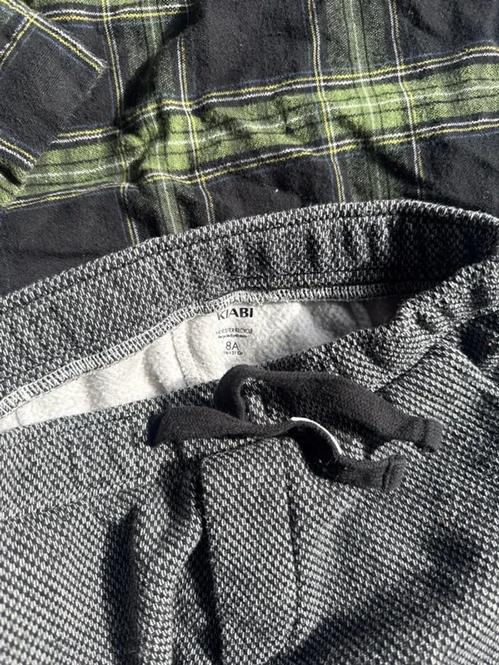 Joli ensemble pantalon + chemise taille 8 ans - photo numéro 8