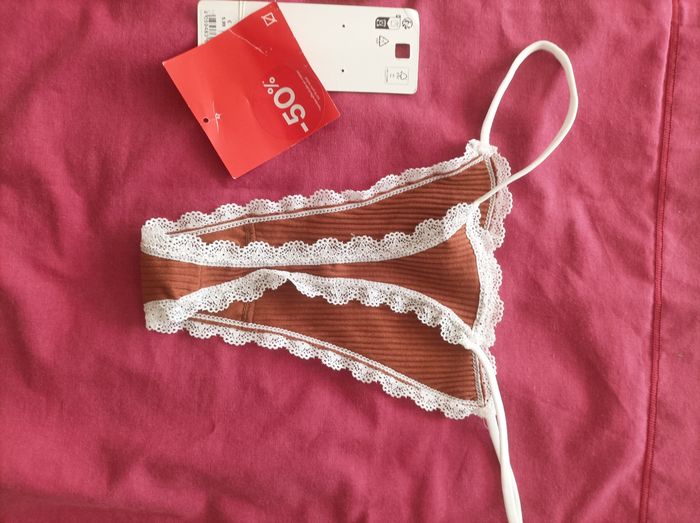 String marron neuf taille M - photo numéro 2