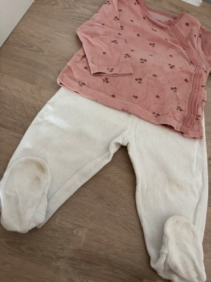 Pyjama 2 pièces bébé fille taille 9mois - photo numéro 4
