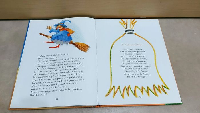 📚 Livre de contes : Histoires et petites comptines - photo numéro 4