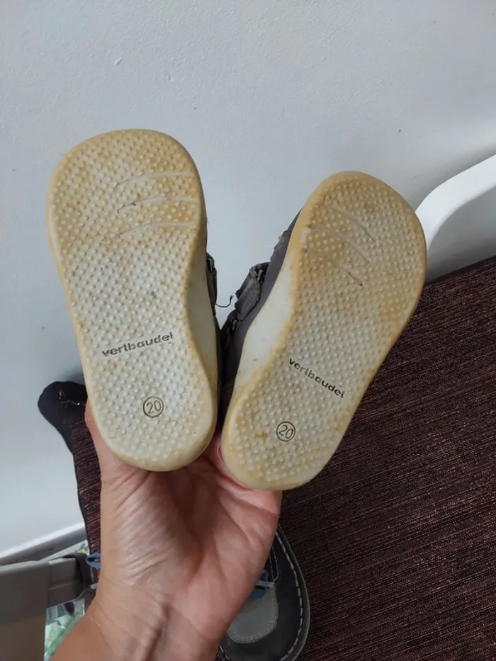 Chaussures taille 20 - photo numéro 7