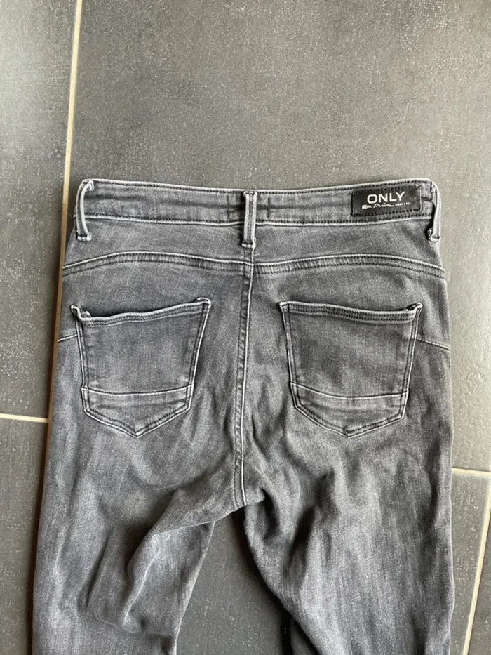 Jeans noir longueur 32 - photo numéro 5