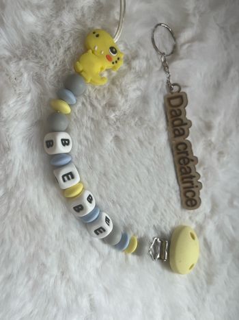 Attache tétine personnalisé dinosaures 🦕