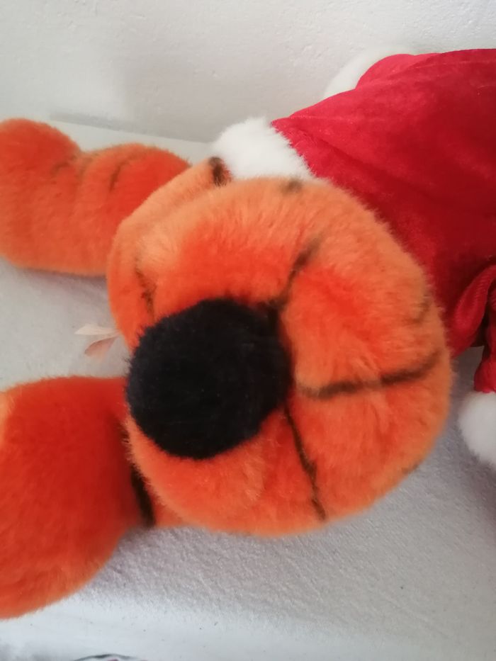 peluche tigrou noel - photo numéro 10