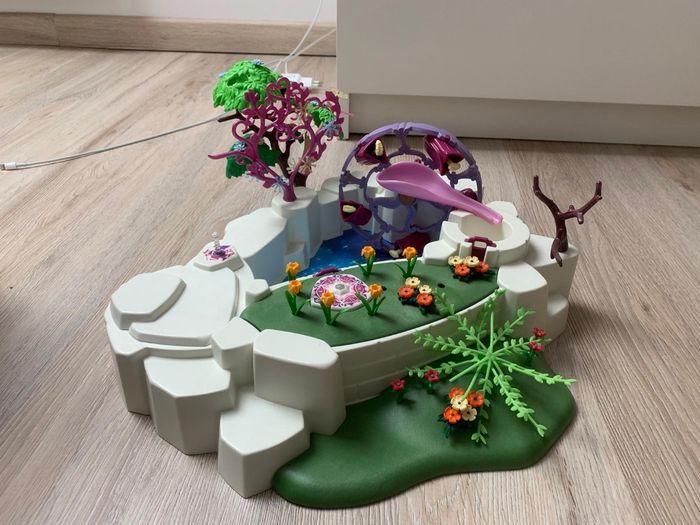 Vends playmobil elfes et fées.