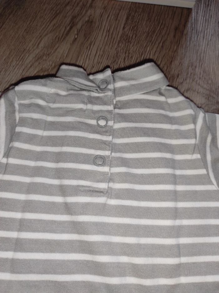 Sous pull 6 mois - photo numéro 3
