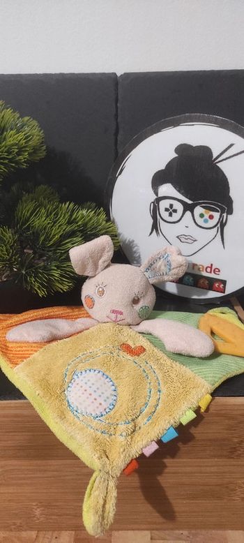 Doudou Auchan Baby Lapin Beige Vert Orange Vert Coeur Rond Spirale Dentition