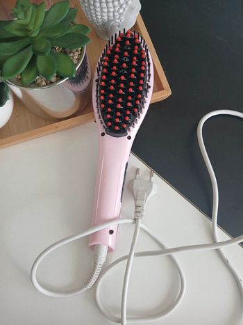 Brosse Electronique Lissante cheveux 🌿🌈