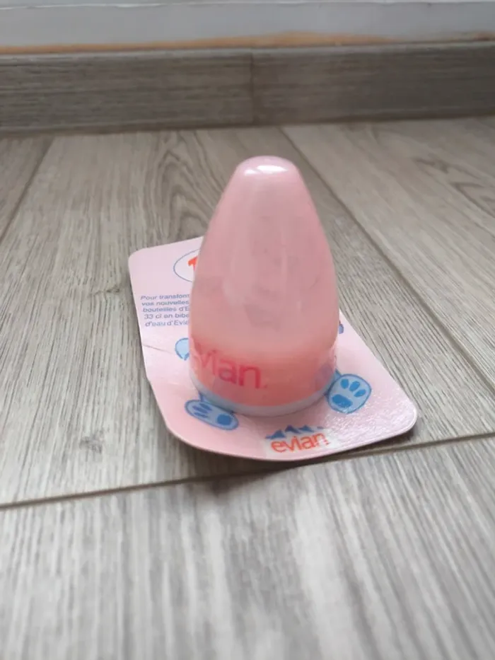 Bib’Evian rose - vintage années 90/2000 - neuf - photo numéro 2