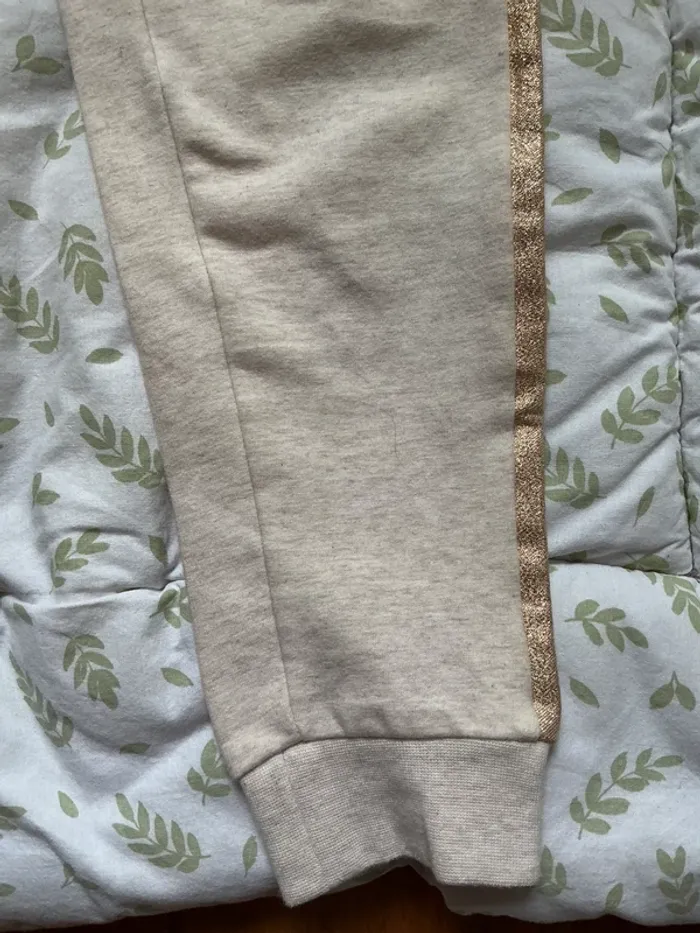 pantalon beige bande a paillettes lien de serrage grain de blé 9 ans - photo numéro 5