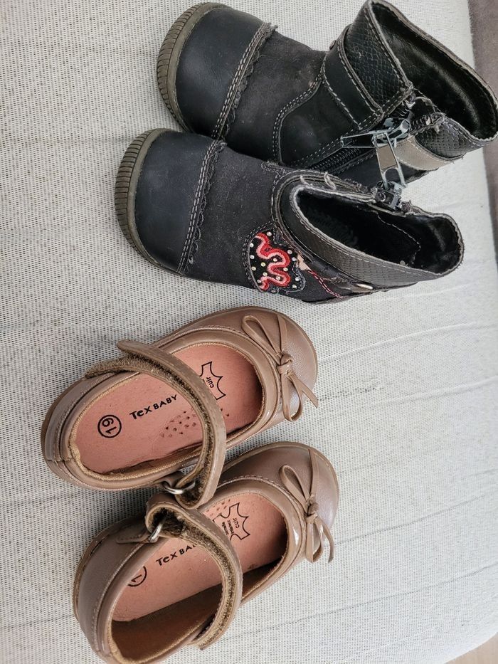 Lot de chaussures T19