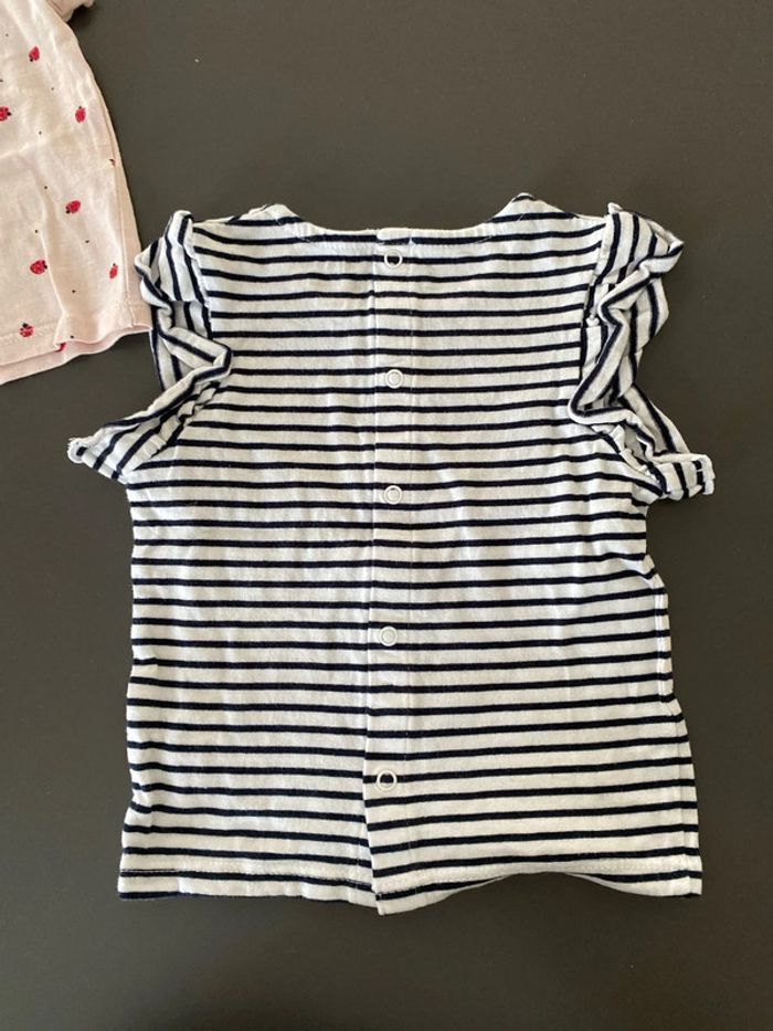 lot de 2 t-shirts 6 mois kiabi - photo numéro 2