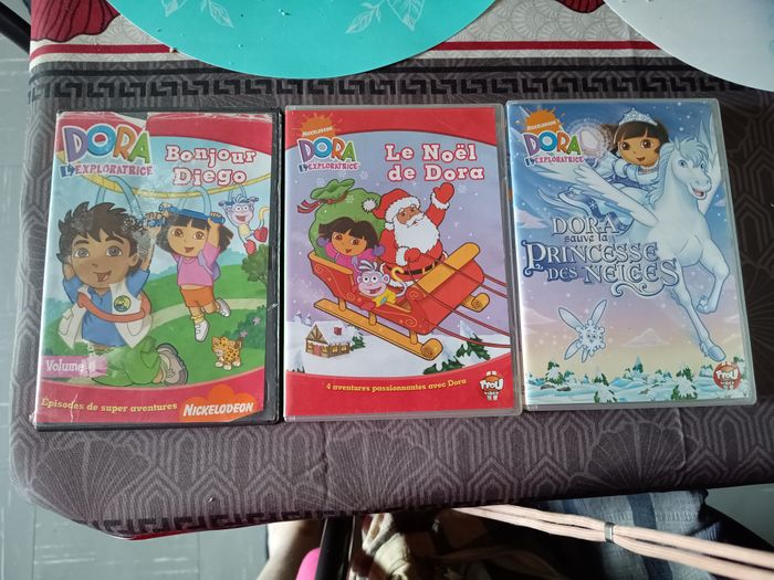 3 dvd Dora l'exploratrice