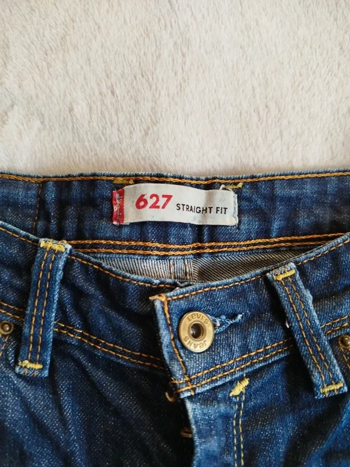 Jean femme Levi's 627 taille W26 L32 - photo numéro 4