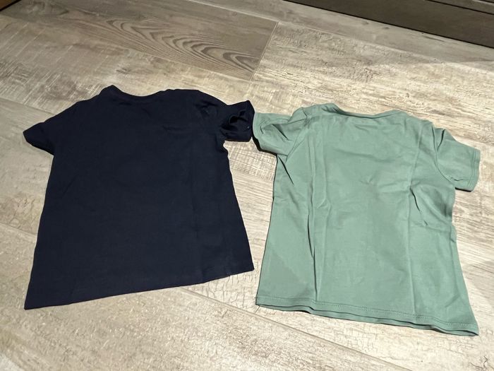 Lot de 2 t-shirt 24 mois - photo numéro 4
