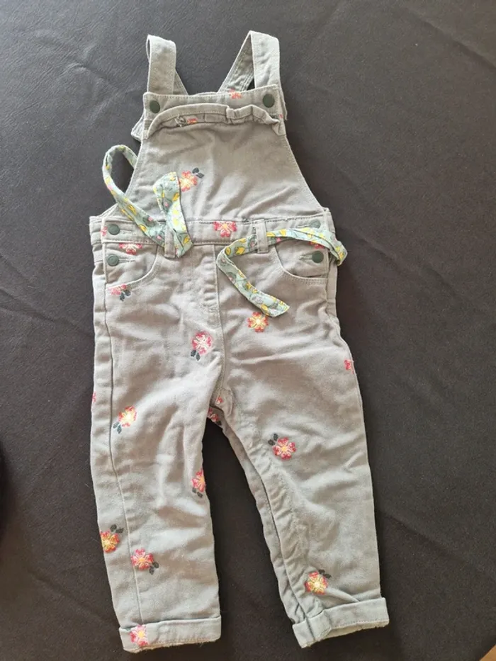 Lot de vêtements - photo numéro 3