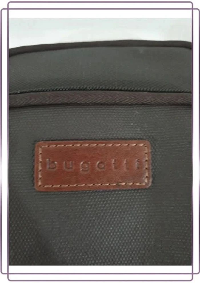 Pochette à bandoulière Bugatti marron, neuve avec étiquette - photo numéro 2