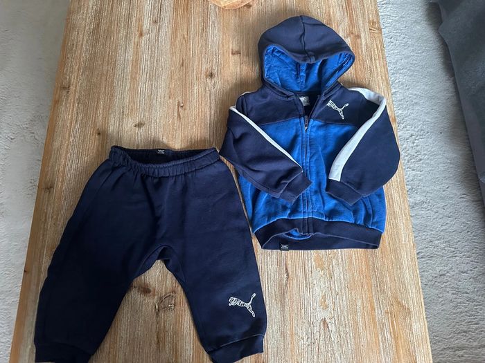 Ensemble survêtement 9/12 mois puma