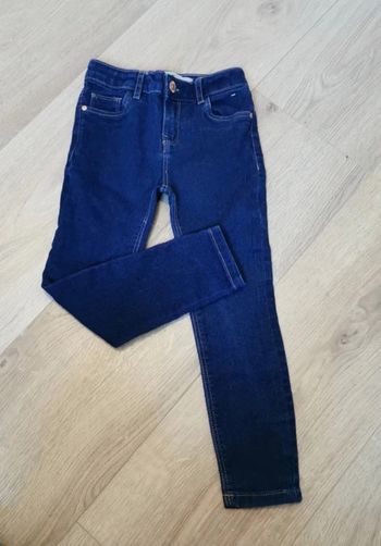 Jean 4 5 ans neuve