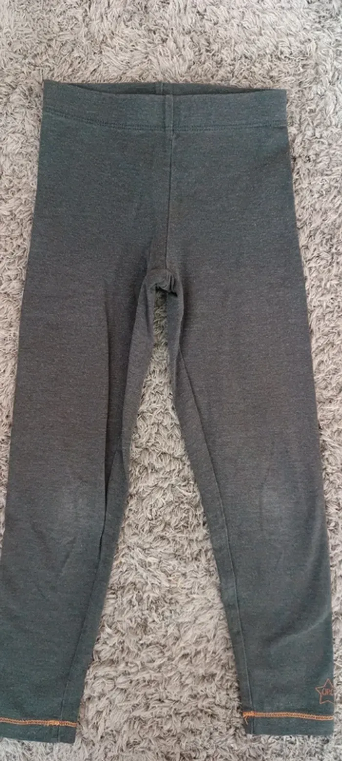 Lot 2 legging (+1 offert) 5 ans - photo numéro 6