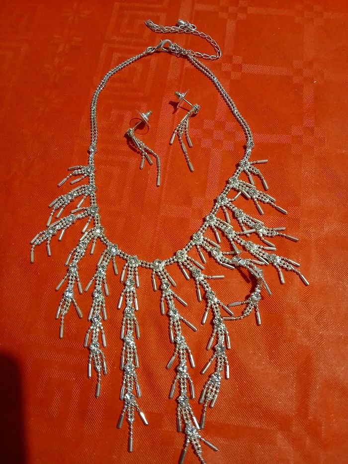 Parure bijoux fantaisies