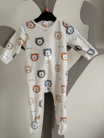 Pyjama blanc thème lions Kiabi taille 12 mois