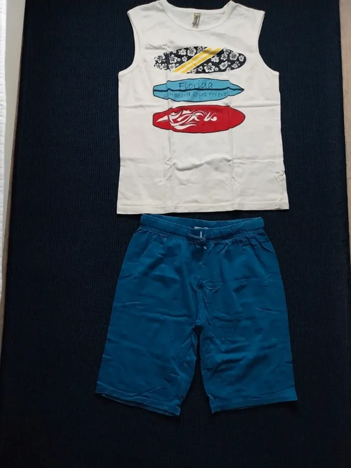 Debardeur et short T12A