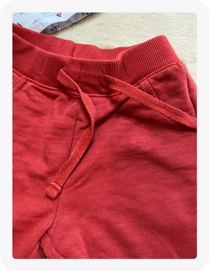 Short rouge - photo numéro 2