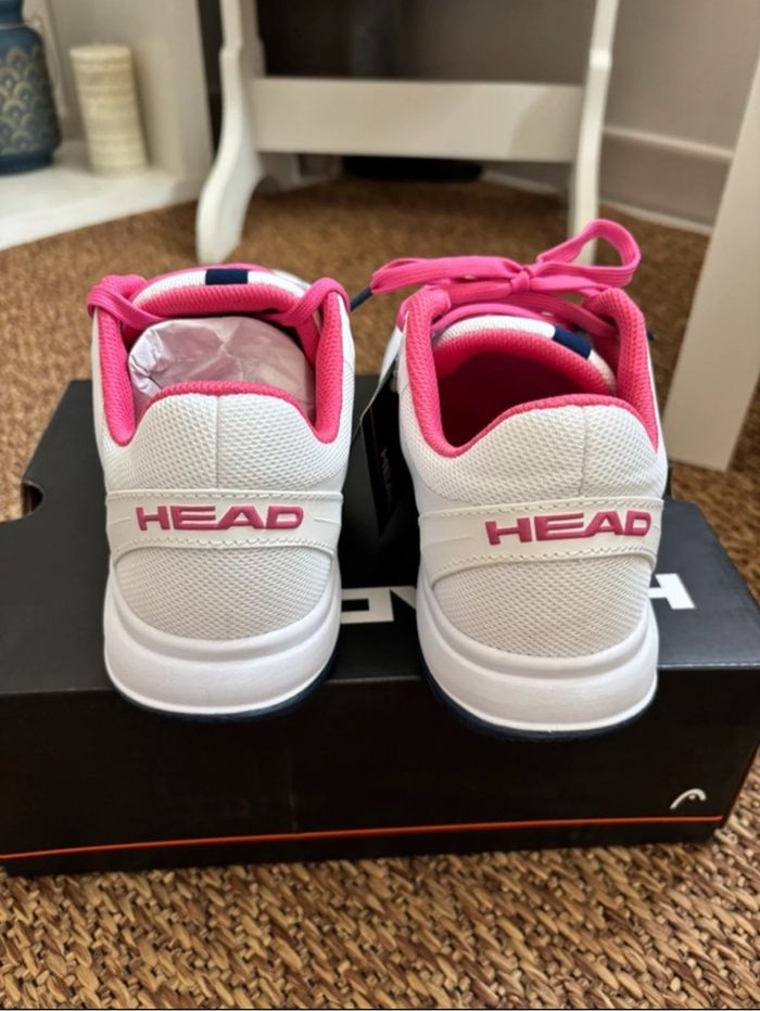 Chaussure de sport - photo numéro 4