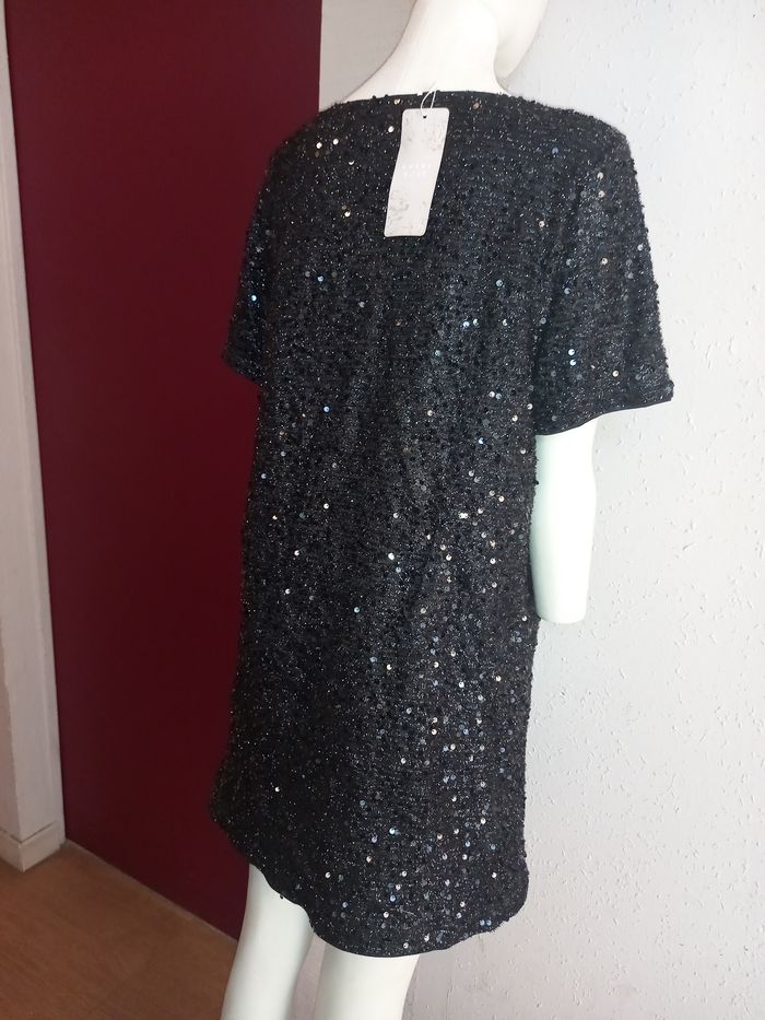 Robe courte ornée sequins M - photo numéro 5