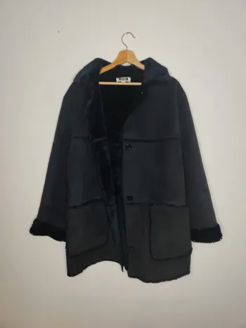 Manteau vintage PierBé effet peau retournée T.42